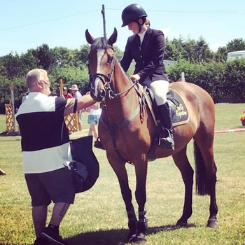 Emma Sargeant flies to a win in the KBIS Insurance Senior British Novice Second Round at Ashby de la Zouch Show